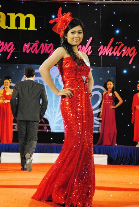 Miss Đại học Kinh tế Đà Nẵng khoe sắc - 6 Miss Đại học Kinh tế Đà Nẵng khoe sắc - 6