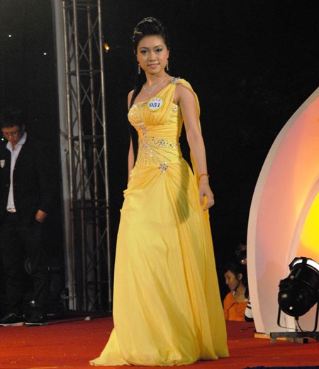 Miss Đại học Kinh tế Đà Nẵng khoe sắc - 7 Miss Đại học Kinh tế Đà Nẵng khoe sắc - 7