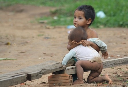 Xót lòng trẻ vùng biên - 13