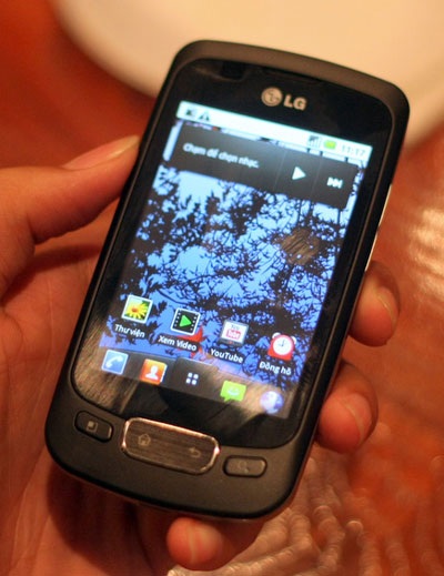 LG giới thiệu điện thoại Android giá rẻ  - 1
