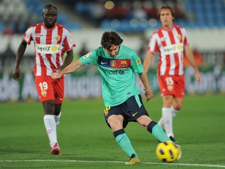 Đội hình vòng 12 La Liga: Vinh danh Messi và Ronaldo - 2 Đội hình vòng 12 La Liga: Vinh danh Messi và Ronaldo - 2