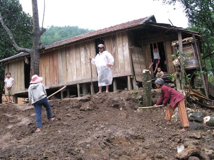 Ca Dong 20 ngày trong lũ - 7