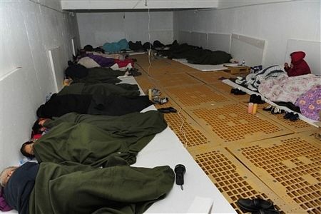 Đảo Hàn Quốc tan hoang sau vụ đấu pháo - 16