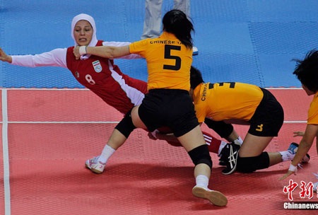 Những màn “chim ưng bắt gà” tại ASIAD 16 - 4