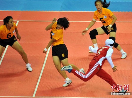 Những màn “chim ưng bắt gà” tại ASIAD 16 - 5