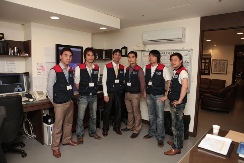 Người Việt tại Hàn Quốc ủng hộ đồng bào miền Trung 2.516,05 USD - 2 Người Việt tại Hàn Quốc ủng hộ đồng bào miền Trung 2.516,05 USD - 2