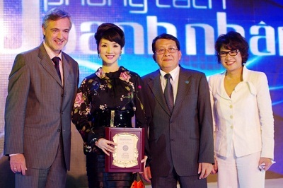 Tôn vinh đêm phong cách doanh nhân - 11 Tôn vinh đêm phong cách doanh nhân - 11