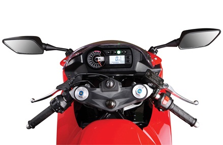 Môtô Sport 650cc đầu tiên lắp tại Việt Nam - 7 Môtô Sport 650cc đầu tiên lắp tại Việt Nam - 7