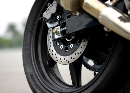 Môtô Sport 650cc đầu tiên lắp tại Việt Nam - 9 Môtô Sport 650cc đầu tiên lắp tại Việt Nam - 9