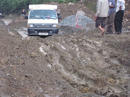 Những cung đường mới nhìn đã… khiếp - 3 Những cung đường mới nhìn đã… khiếp - 3