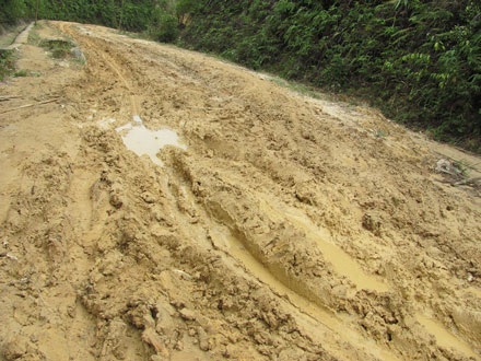 Những cung đường mới nhìn đã… khiếp - 9 Những cung đường mới nhìn đã… khiếp - 9