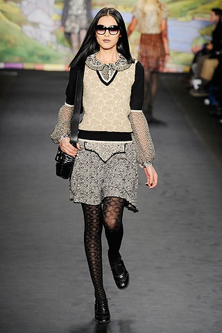 BST thu đông 2010 của Anna Sui - 16