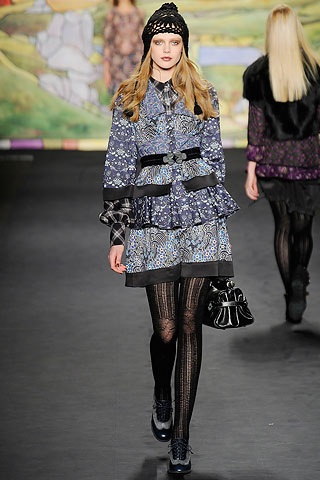 BST thu đông 2010 của Anna Sui - 30