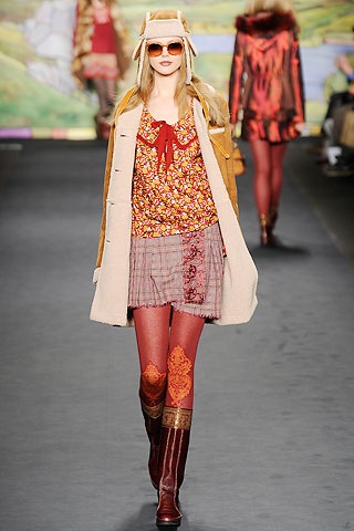 BST thu đông 2010 của Anna Sui - 10