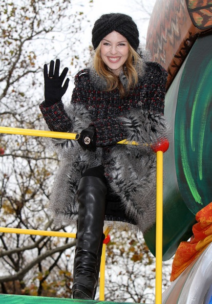 “Sao” diễu hành mừng lễ tạ ơn - 21