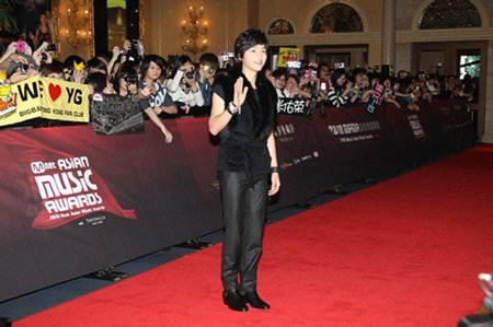 “Sao” Hàn hâm nóng lễ trao giải MAMA 2010 tại Ma Cao - 7 “Sao” Hàn hâm nóng lễ trao giải MAMA 2010 tại Ma Cao - 7
