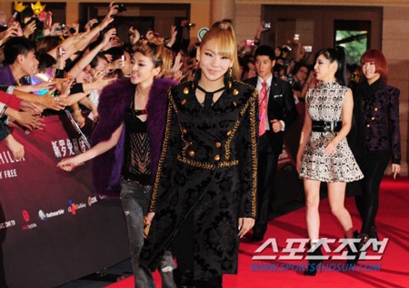 “Sao” Hàn hâm nóng lễ trao giải MAMA 2010 tại Ma Cao - 3 “Sao” Hàn hâm nóng lễ trao giải MAMA 2010 tại Ma Cao - 3