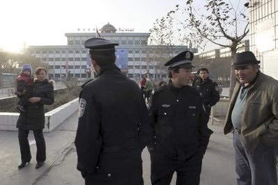 41 học sinh bị thương trong vụ giẫm đạp tại Trung Quốc - 1