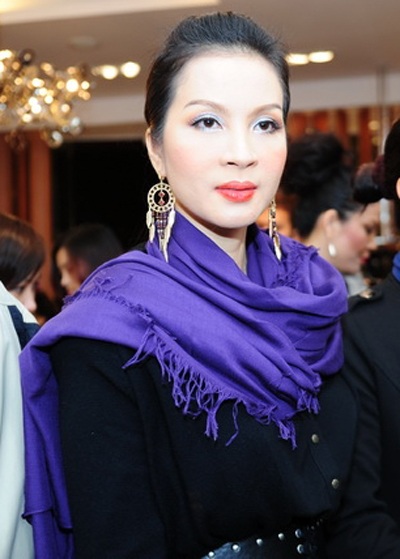 Thanh Mai hóa thân thành hoàng hậu xinh đẹp - 4