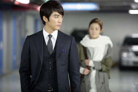Hình ảnh đầu tiền của Song Seung Hun, Kim Tae Hee trong “My Princess” - 4 Hình ảnh đầu tiền của Song Seung Hun, Kim Tae Hee trong “My Princess” - 4