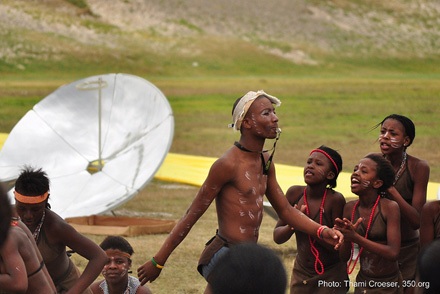 Nghệ thuật sắp đặt vì biến đổi khí hậu - 4