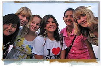 Hỗ trợ trực tiếp bằng tiền mặt cho học sinh lớp 11 khi tham gia (nhập học tháng 8 năm 2011) - 1 Hỗ trợ trực tiếp bằng tiền mặt cho học sinh lớp 11 khi tham gia (nhập học tháng 8 năm 2011) - 1