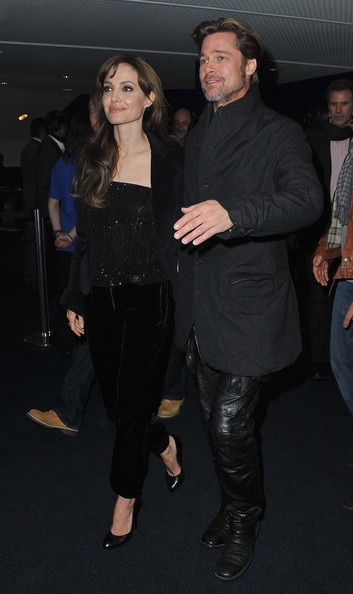 Brad Pitt - Angeliana Jolie: Tình tứ tại Pháp - 15 Brad Pitt - Angeliana Jolie: Tình tứ tại Pháp - 15