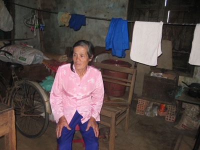 Người đàn bà không chốn nương thân cũng không dám về quê - 1 Người đàn bà không chốn nương thân cũng không dám về quê - 1