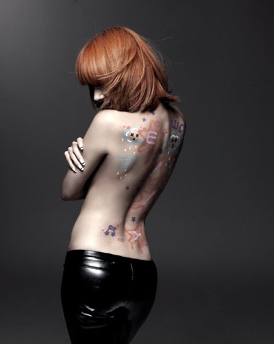 Nữ ca sĩ Seo In Young chụp ảnh bán khỏa thân - 1 Nữ ca sĩ Seo In Young chụp ảnh bán khỏa thân - 1