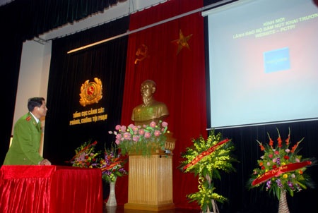 Khai trương website về phòng, chống tội phạm - 1 Khai trương website về phòng, chống tội phạm - 1