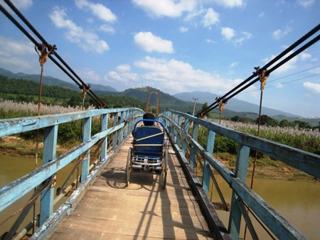 Hùng “xe lắc” quyết không bỏ học - 4