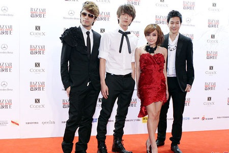 "Sao" Hoa ngữ nô nức dự tiệc của Harper's Baraaz - 16