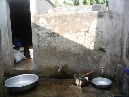 Nỗi ám ảnh nơi vùng “đất chết” - 1