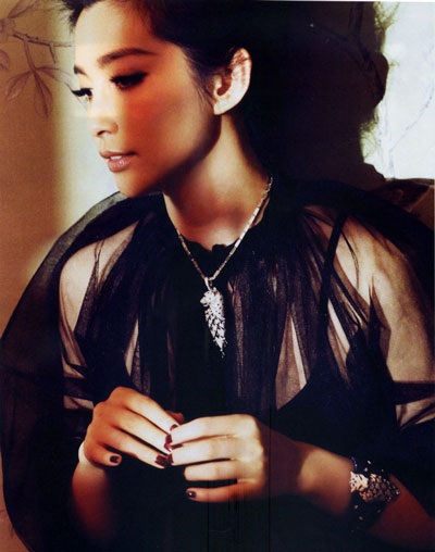 Lý Băng Băng đẹp quyến rũ trên tạp chí Cosmopolitan - 4