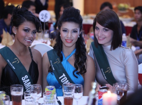 Miss Ấn Độ đăng quang Hoa hậu Trái đất 2010 - 18