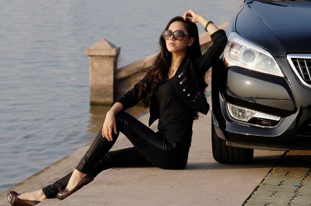 Kia K7 sóng đôi siêu mẫu châu Á  - 8