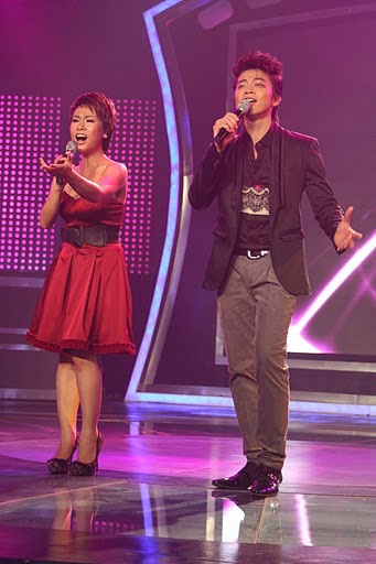 “Kẻ thay thế” Uyên Linh tỏa sáng - 2