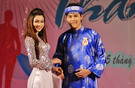 Chàng trai 1m84 “thâu tóm” giải Thanh lịch HV Tài chính - 15 Chàng trai 1m84 “thâu tóm” giải Thanh lịch HV Tài chính - 15