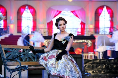 Lung linh nhiều sắc màu đêm Dạ tiệc của Mr Đàm - 14 Lung linh nhiều sắc màu đêm Dạ tiệc của Mr Đàm - 14