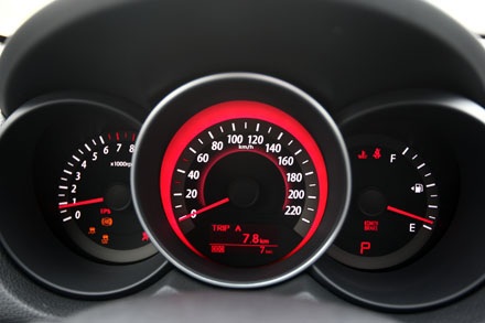 Chiếc Cerato hatchback đầu tiên tại Việt Nam - 16 Chiếc Cerato hatchback đầu tiên tại Việt Nam - 16