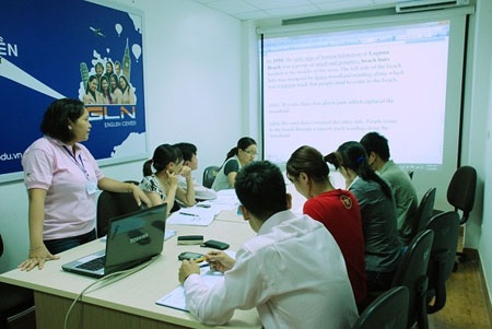 Chat với chuyên gia về luyện thi IELTS - 2 Chat với chuyên gia về luyện thi IELTS - 2