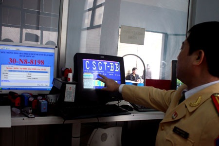 Hà Nội: Ngày đầu tiên đăng ký xe biển 5 số - 6 Hà Nội: Ngày đầu tiên đăng ký xe biển 5 số - 6