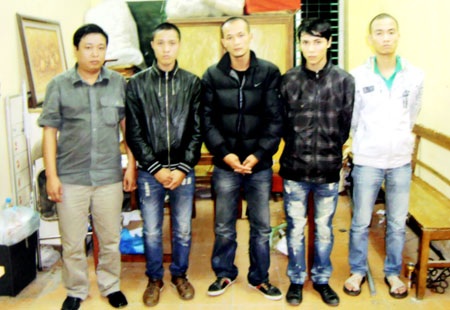 Nhân viên thuê côn đồ đánh “dằn mặt” hiệu trưởng - 2