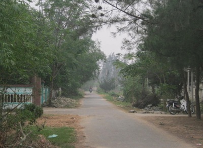 Côn đồ nổ súng giữa ban ngày, 1 người chết 3 người bị thương - 1 Côn đồ nổ súng giữa ban ngày, 1 người chết 3 người bị thương - 1
