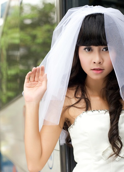 Tường Vy tinh nghịch bên V.Music - 1