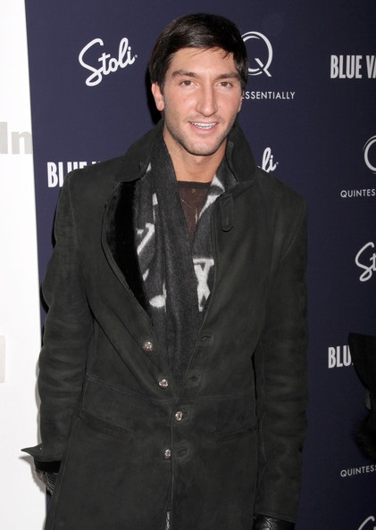 Nhộn nhịp “sao” tại buổi công chiếu phim Valentine buồn - 14