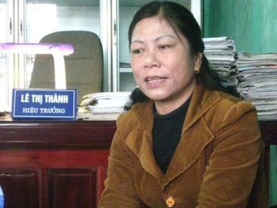 Tạm đình chỉ công tác hiệu trưởng “ăn chặn” tiền cứu trợ của học sinh - 1