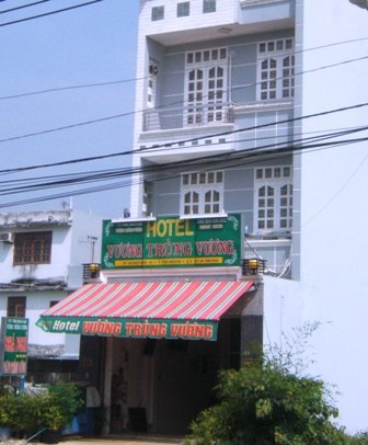 Đôi nam nữ chết trong khách sạn với nhiều vết đâm - 1