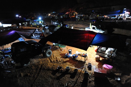 Phong trào offroad Việt lần đầu ra biển lớn - 27 Phong trào offroad Việt lần đầu ra biển lớn - 27