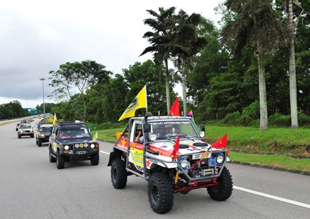 Phong trào offroad Việt lần đầu ra biển lớn - 17 Phong trào offroad Việt lần đầu ra biển lớn - 17